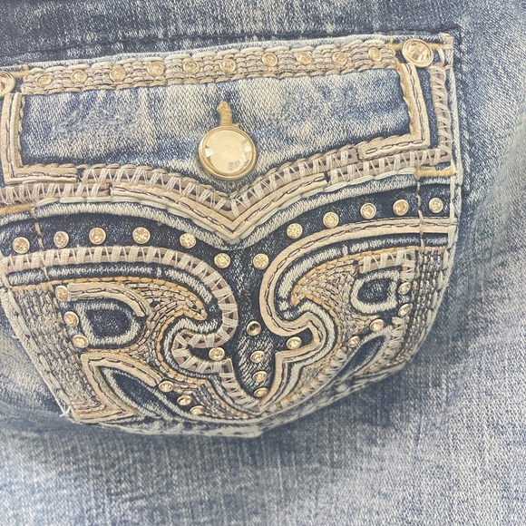 Rock Revival Distressed Denim Jeans - Picture 3 of 12